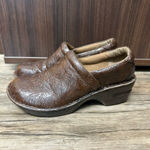 Vintage brown clogs BOC